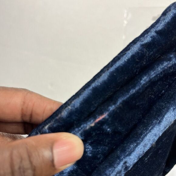 Isabella Scott Blue Velvet Clutch Cosmetic Bag 3 Zip Pockets Make-up Pouch FLAW - Picture 12 of 13